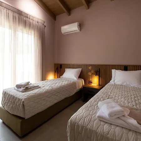 Kastro Hill - Private Pool Close To Lefkada فيلة