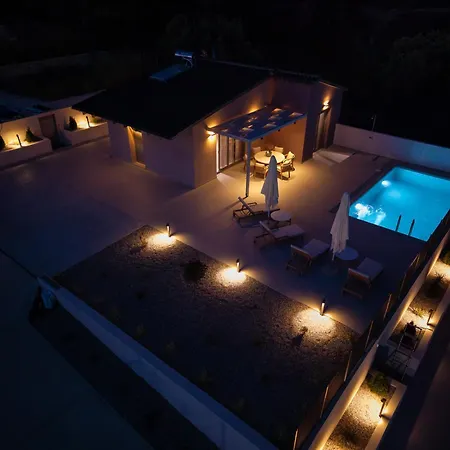 Kastro Hill - Private Pool Close To Lefkada