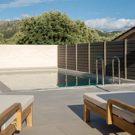 Kastro Hill - Private Pool Close To Lefkada Plagia (Aetolia-Acarnania)
