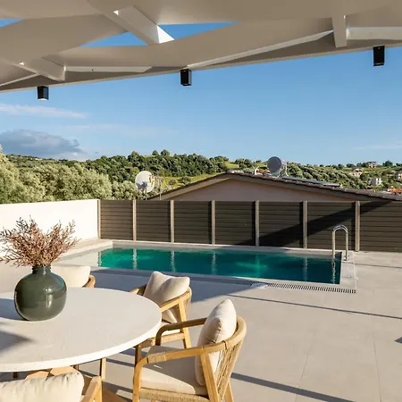 Kastro Hill - Private Pool Close To Lefkada *